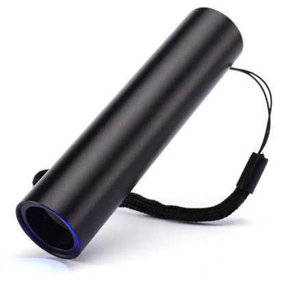 Feline Moss Light Detection via UV Glow